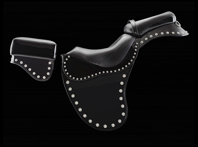 Madonna Tour Saddle